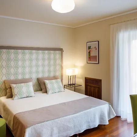 Sleeps 10 Pool Air Con Wifi *